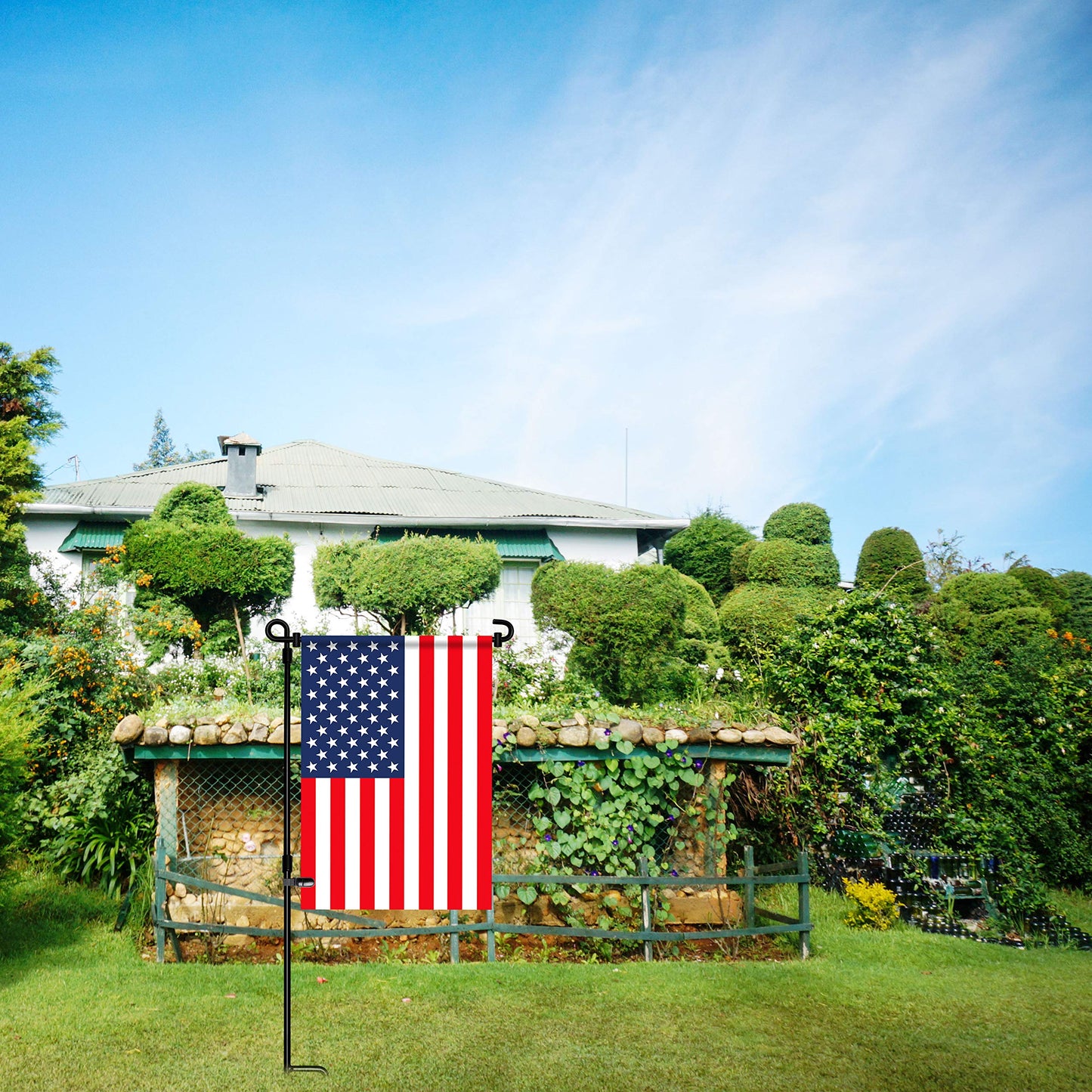 HOOSUN Garden Flag Stand, Premium Garden Flag Pole Holder Metal Powder-Coated Weather-Proof Paint with one Tiger Clip and two Spring Stoppers without flag-UPStoxs